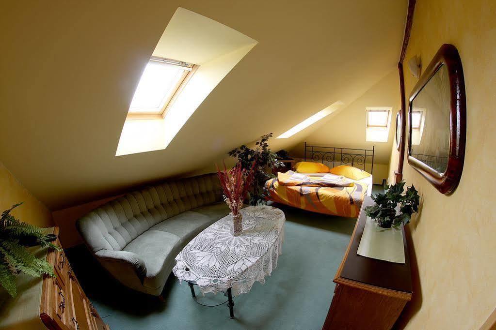 Maison d'hôtes Mahleruv Na Hradbach 3*